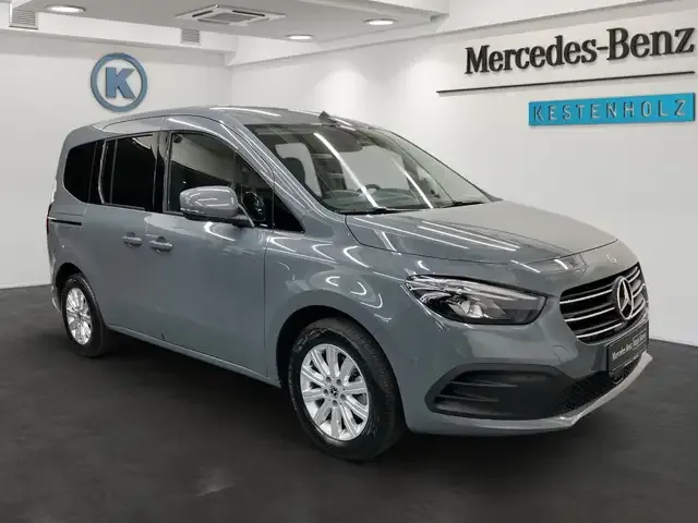 Mercedes-Benz T-Class