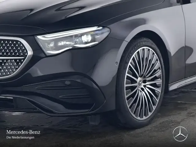 Mercedes-Benz E 300