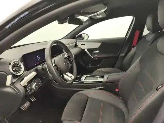 Mercedes-Benz A 35 AMG