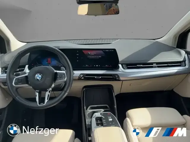 BMW 220