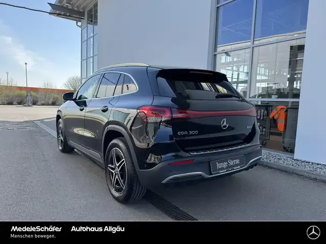 Mercedes-Benz EQA 300