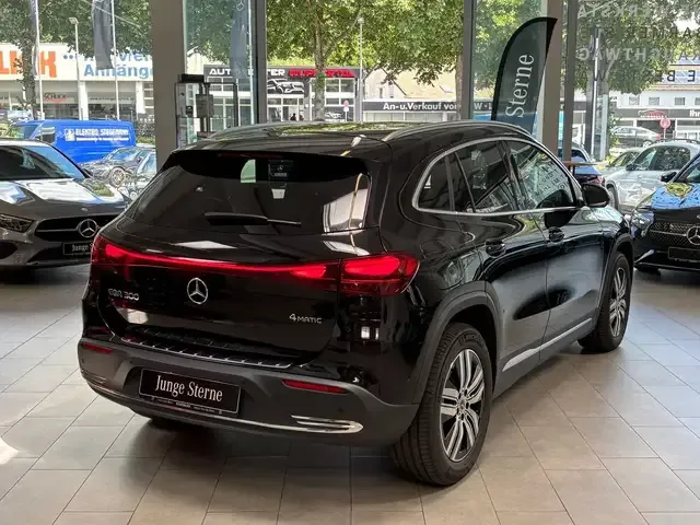 Mercedes-Benz EQA