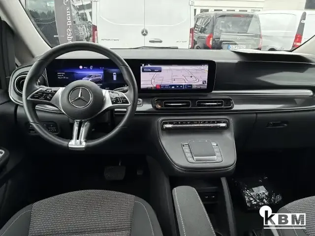 Mercedes-Benz EQV 300
