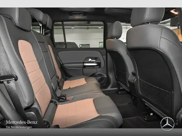 Mercedes-Benz EQB 300