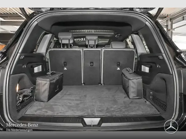 Mercedes-Benz EQB 300