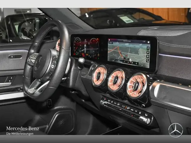 Mercedes-Benz EQB 300