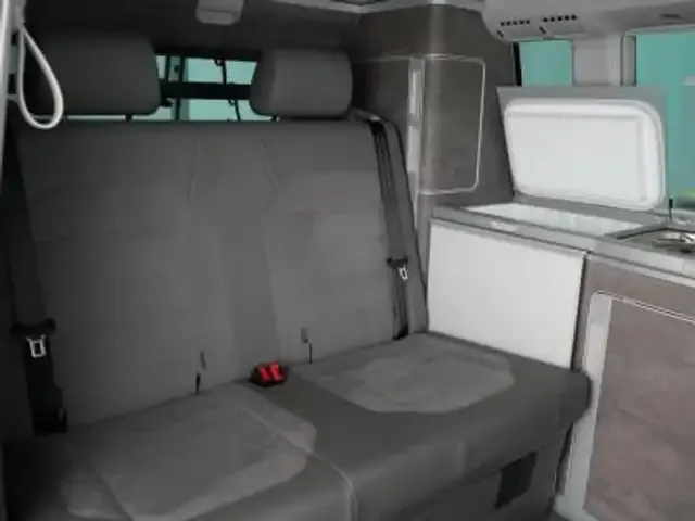 Volkswagen T6.1 California