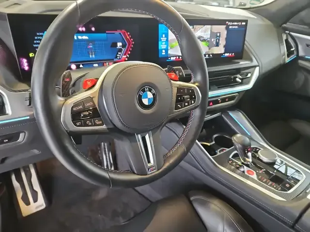 BMW XM