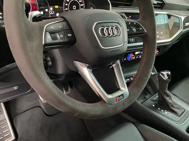 Audi RS Q3