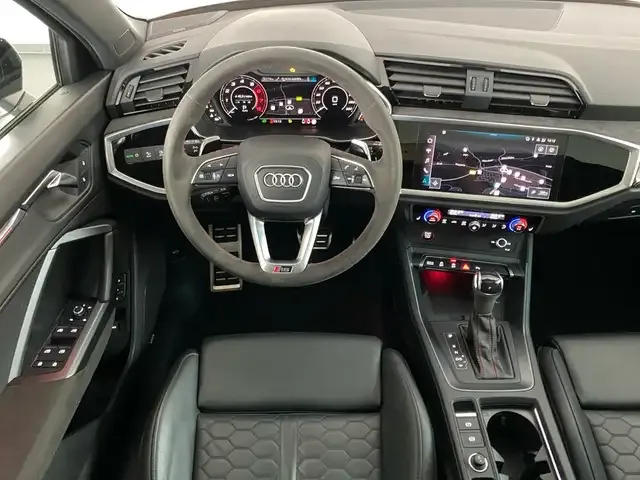 Audi RS Q3