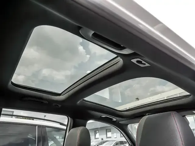 Mercedes-Benz EQB 300