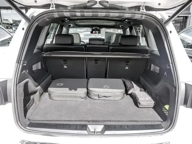 Mercedes-Benz EQB 300