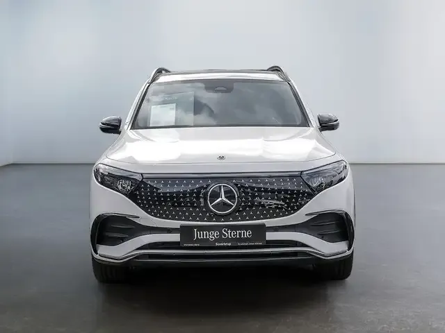Mercedes-Benz EQB 300