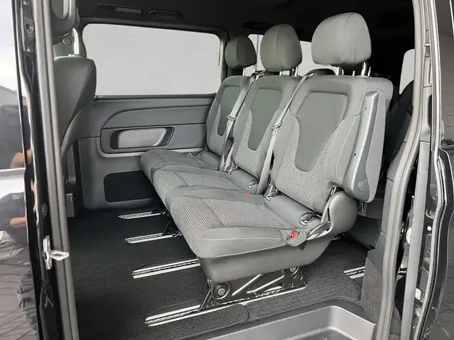 Mercedes-Benz V 250