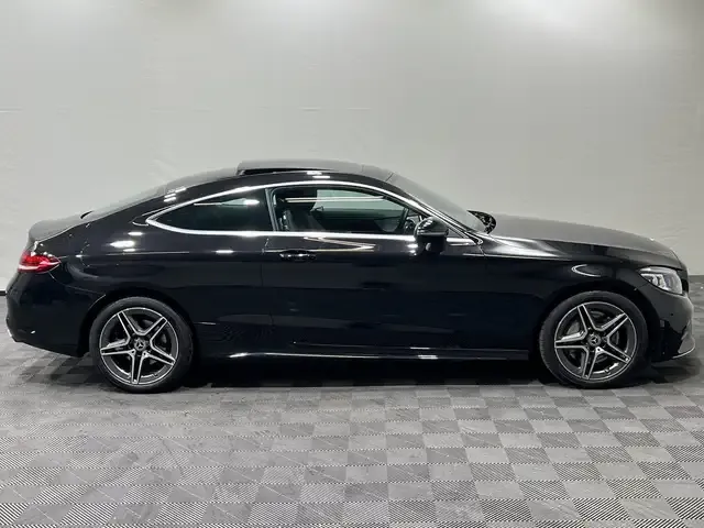 Mercedes-Benz C 400