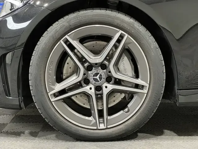 Mercedes-Benz C 400