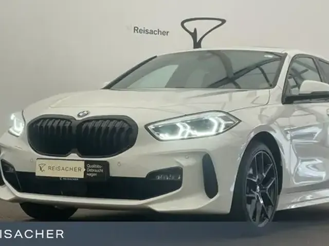 BMW 120