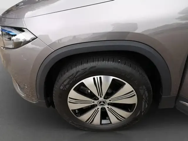 Mercedes-Benz EQA 300