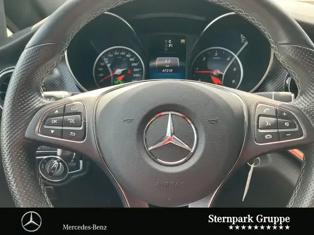 Mercedes-Benz V 250