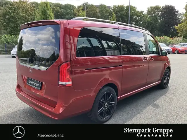 Mercedes-Benz V 250