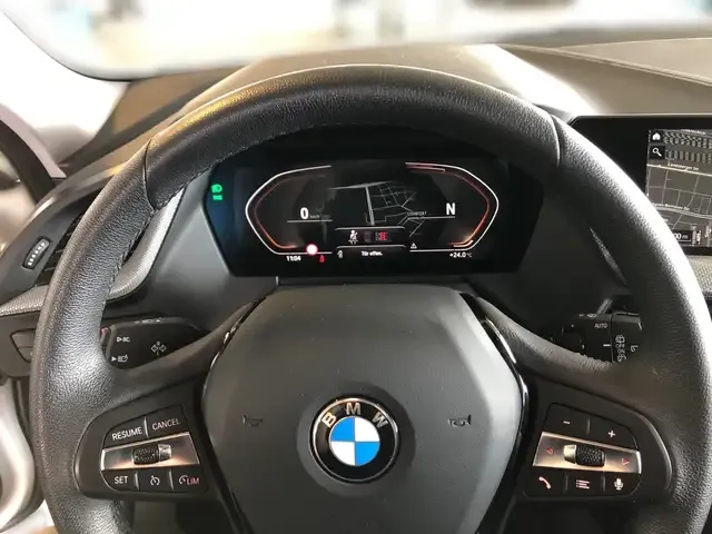 BMW 118