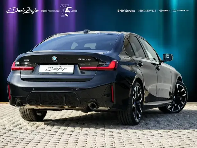 BMW 330