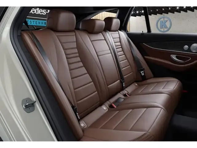 Mercedes-Benz E 400