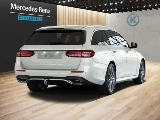 Mercedes-Benz E 400