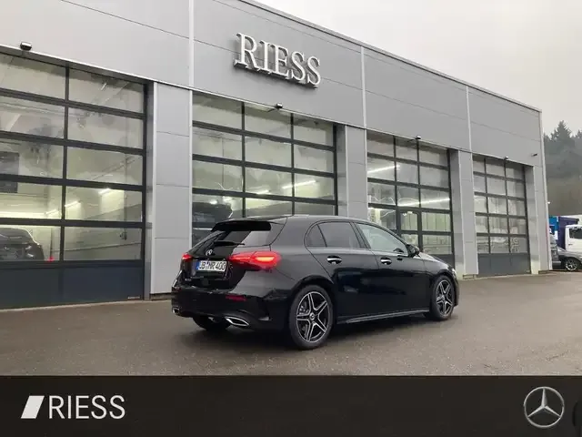 Mercedes-Benz A 200