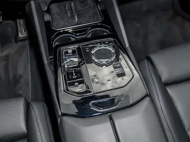 BMW 550