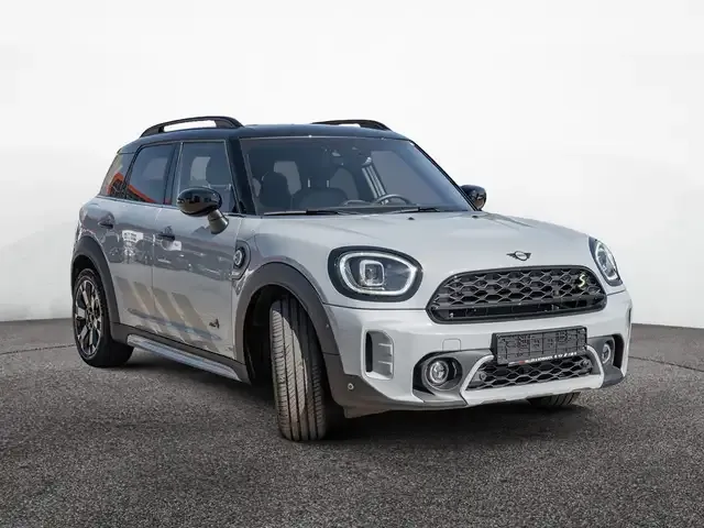 MINI Cooper SE Countryman