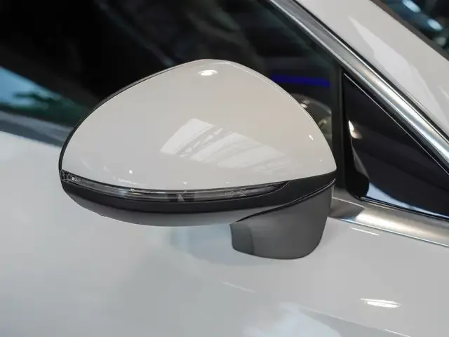 Mercedes-Benz CLE 200