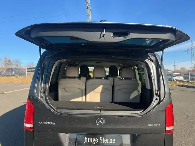 Mercedes-Benz V 300