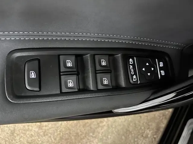 Mercedes-Benz EQT