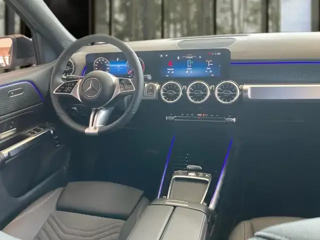 Mercedes-Benz GLB 200