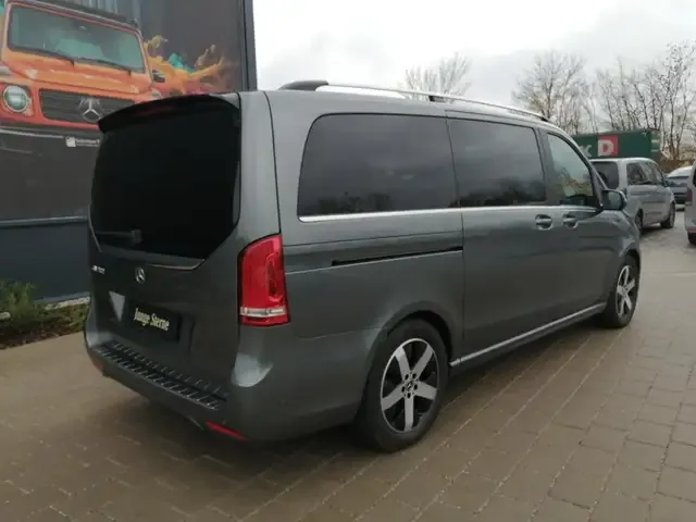 Mercedes-Benz EQV 300