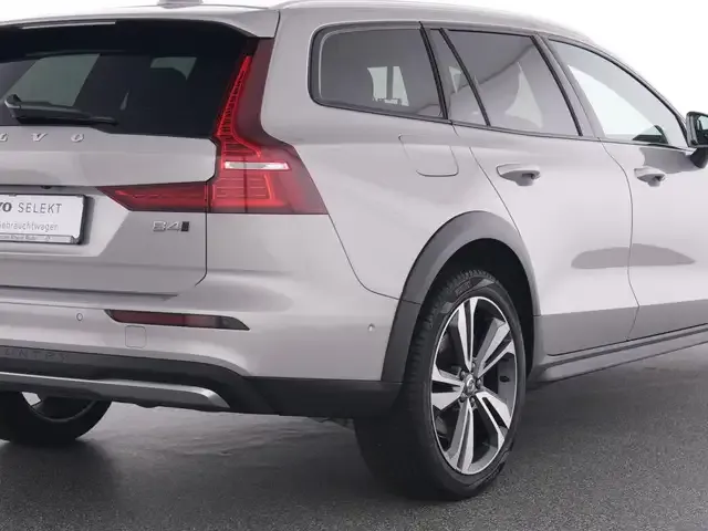 Volvo V60 Cross Country