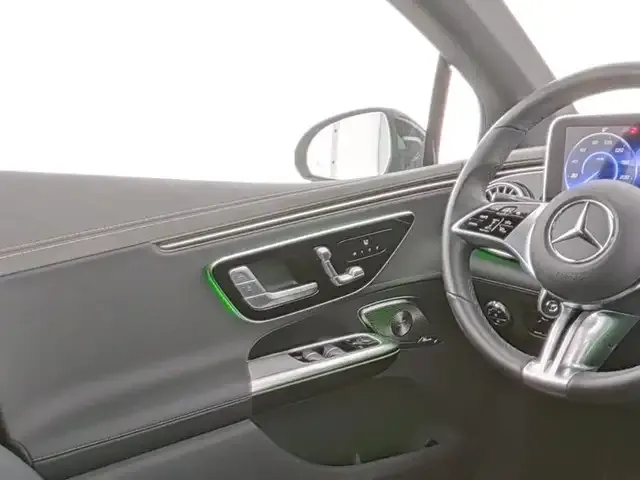 Mercedes-Benz EQE 500