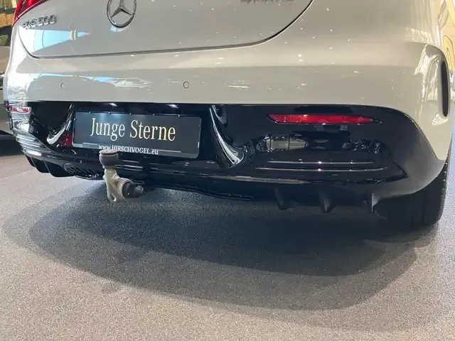 Mercedes-Benz EQE 500