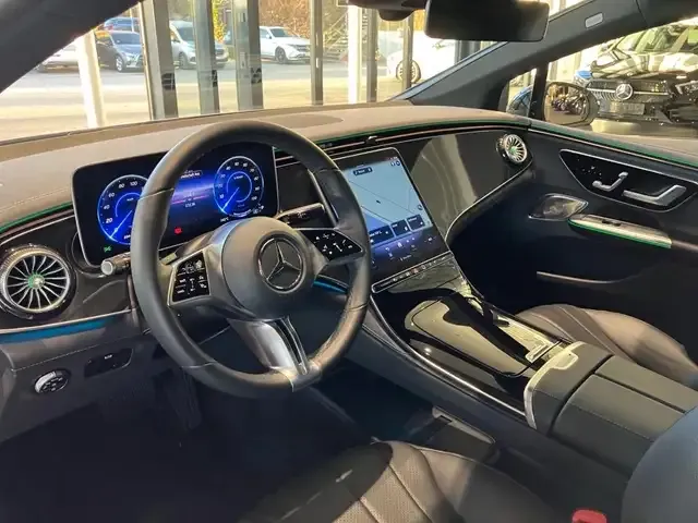 Mercedes-Benz EQE 500