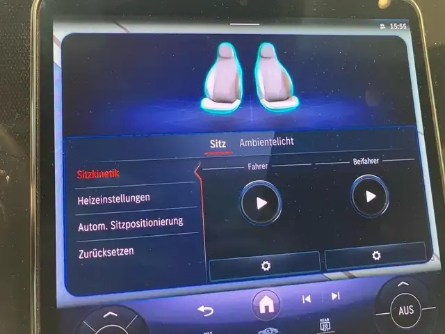 Mercedes-Benz EQE 500