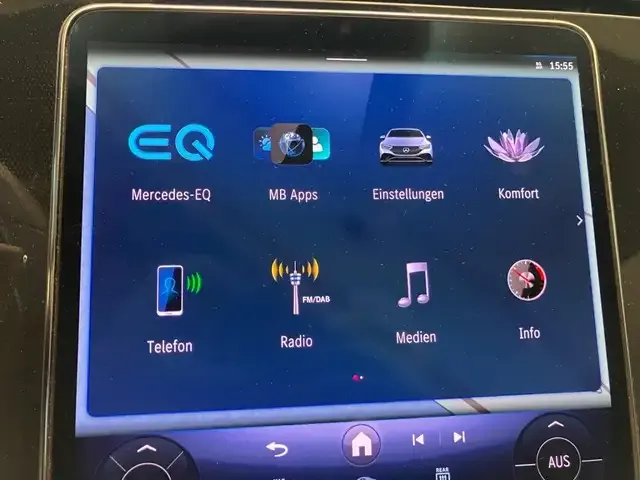 Mercedes-Benz EQE 500