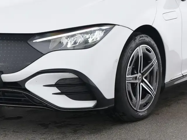 Mercedes-Benz EQE 500