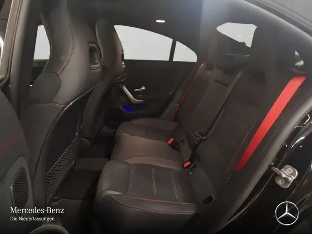 Mercedes-Benz CLA 35 AMG