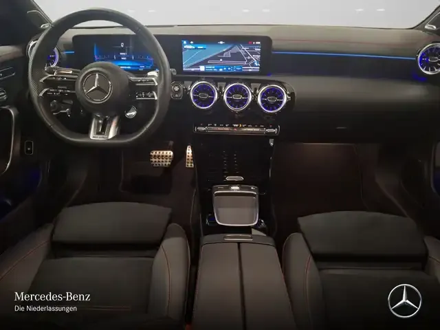 Mercedes-Benz CLA 35 AMG
