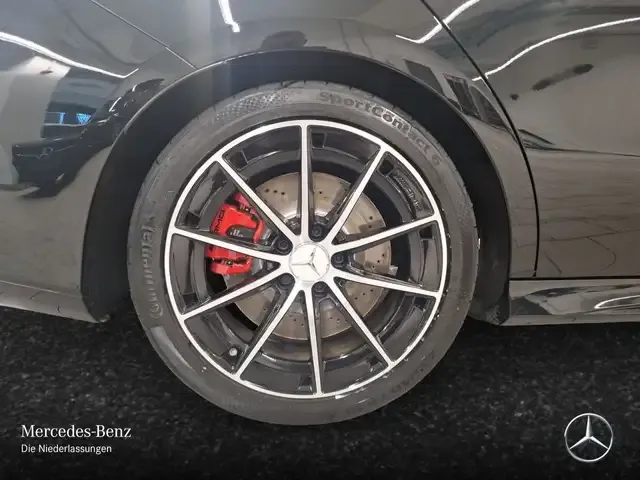 Mercedes-Benz CLA 35 AMG