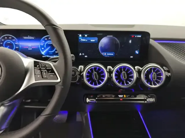 Mercedes-Benz EQA 350