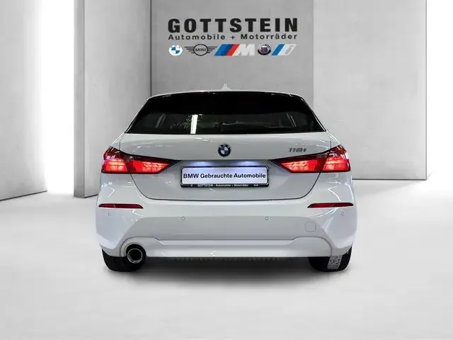 BMW 118
