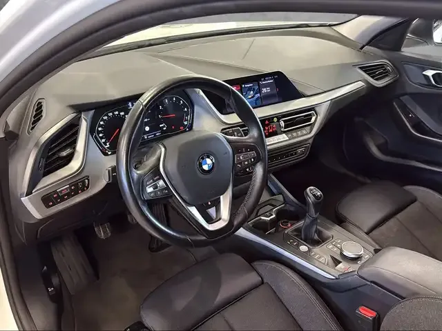 BMW 118