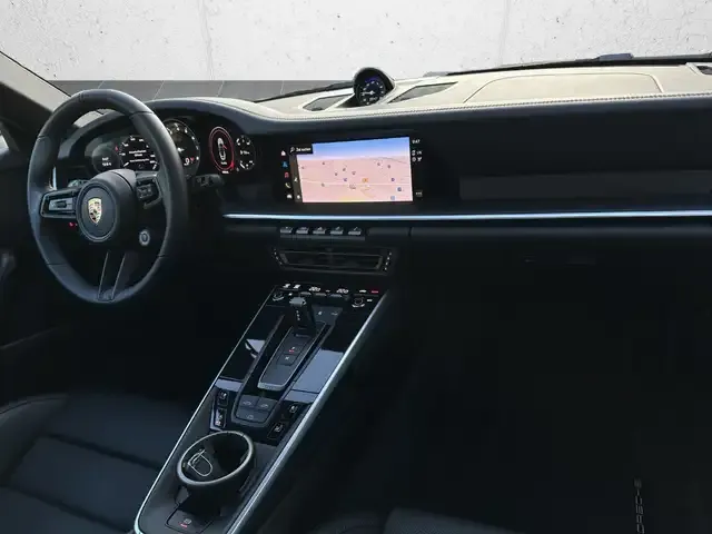 Porsche 992